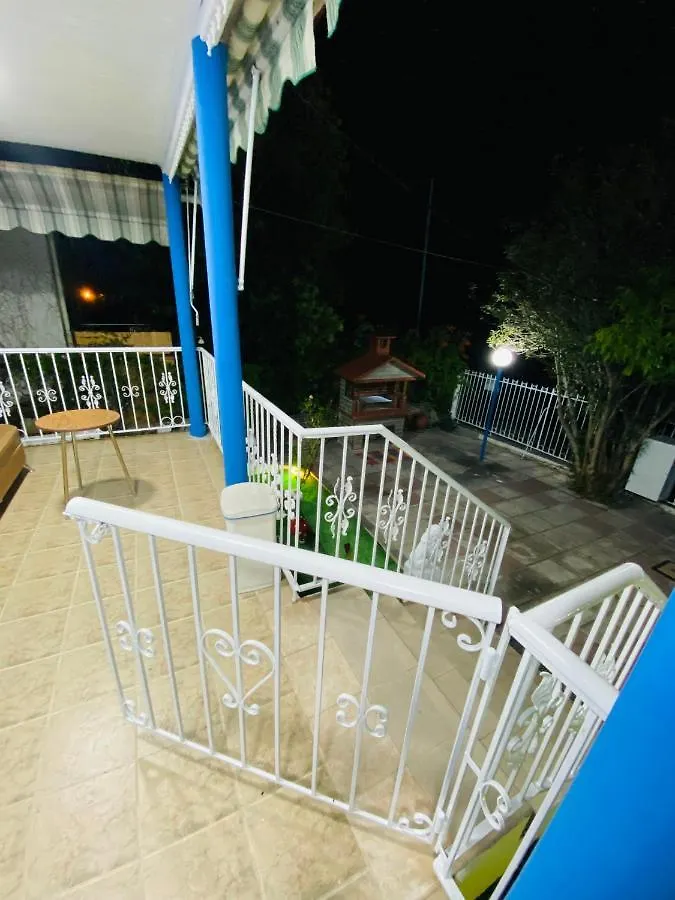 Koker'S Place Thessaloniki 0*,